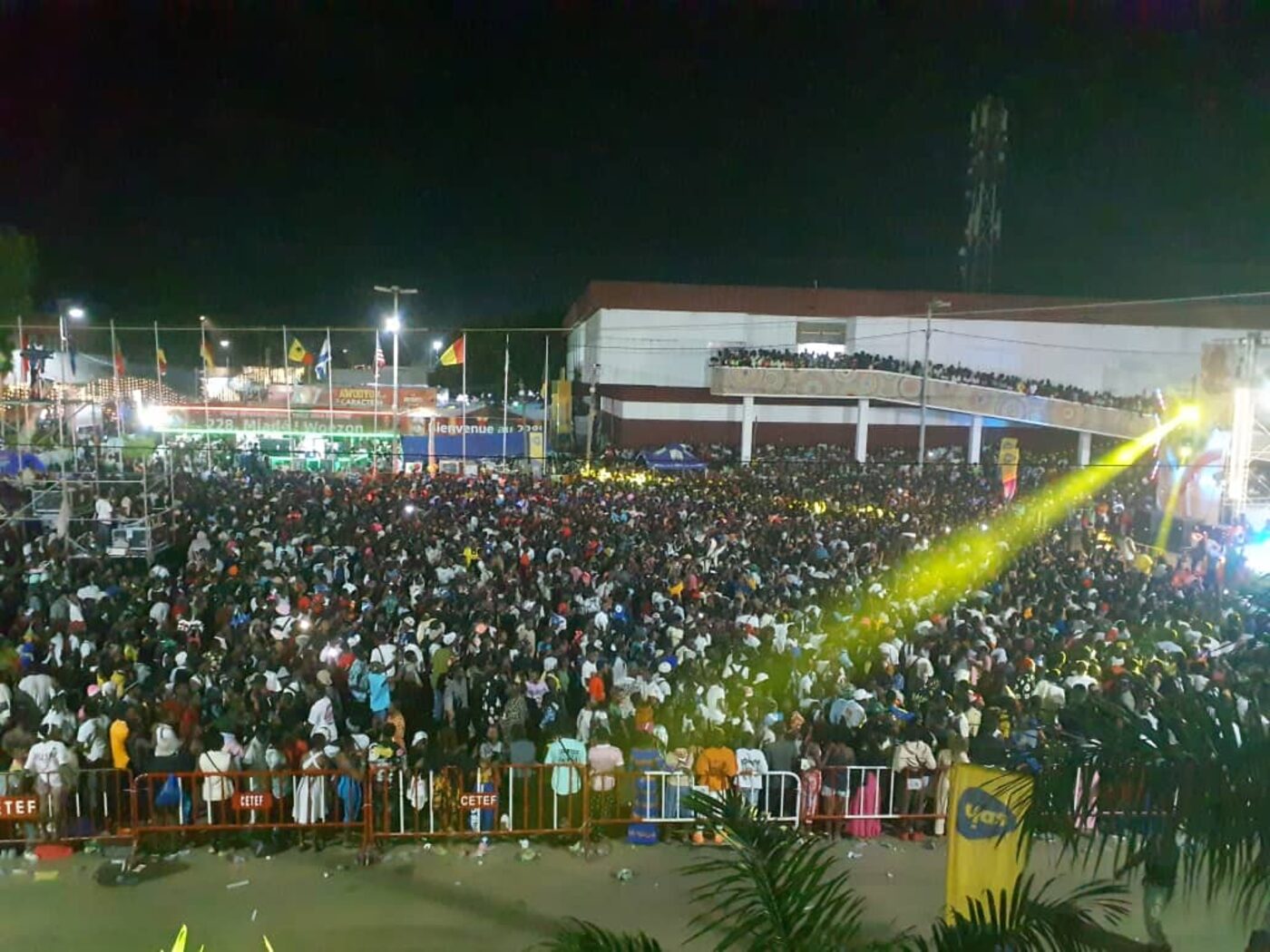 Foule à la Foire Internationale de Lomé, édition 2025